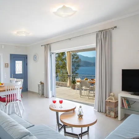 Kavos House Vilă *