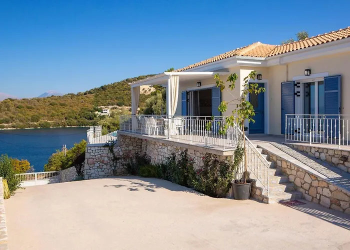 Villa Kavos House *