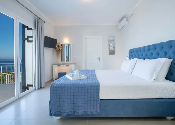 Villa Kavos House